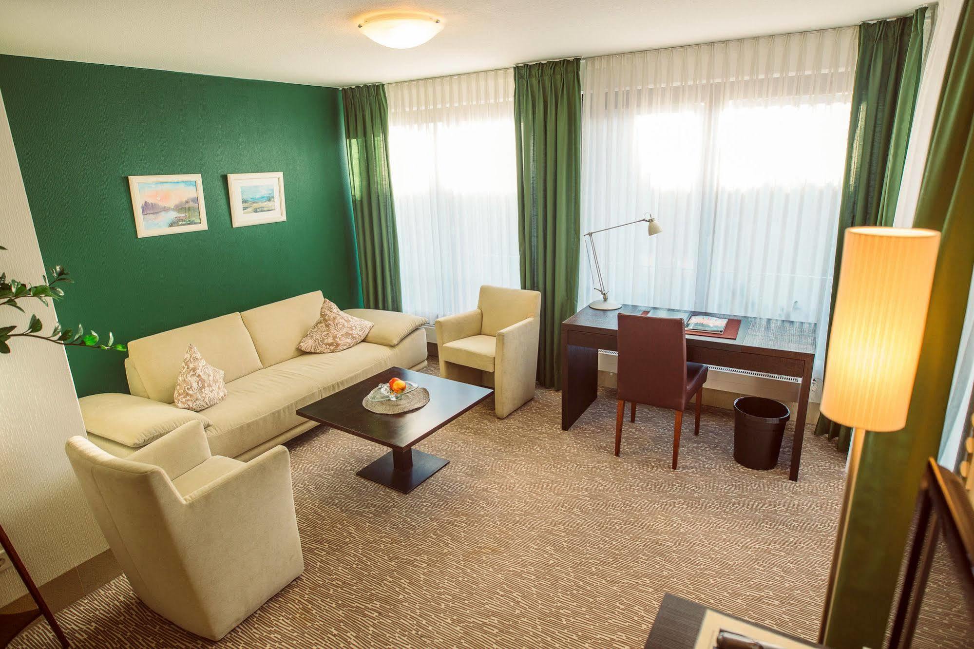 Lindenhof Hotel Tepe Damme Exterior photo